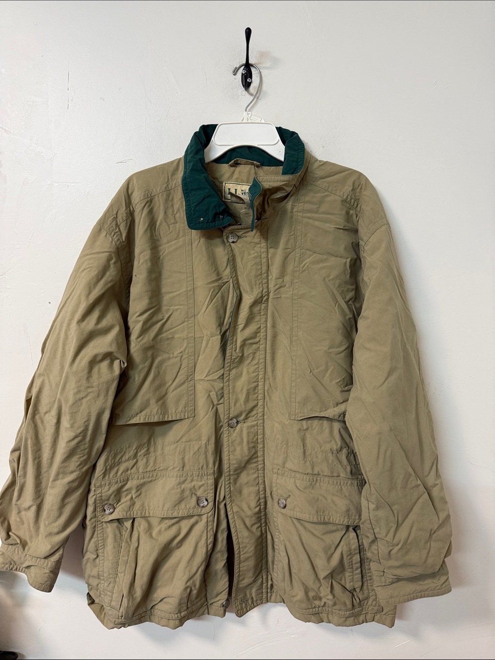 L.L. Bean Men's Khaki Jacket with Dark Green Collar 1980’s